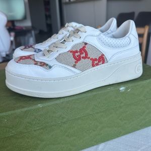 Gucci GG Sneakers size 8